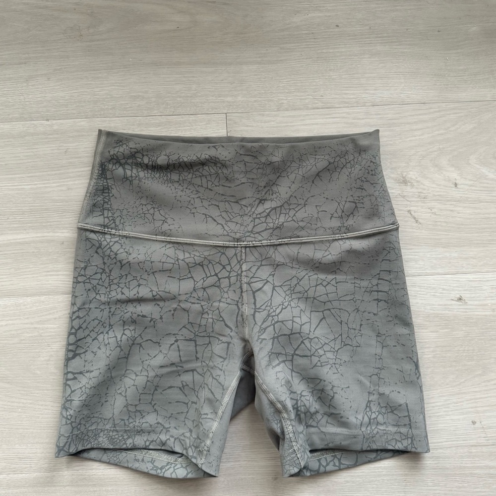 lululemon wunder train bike shorts